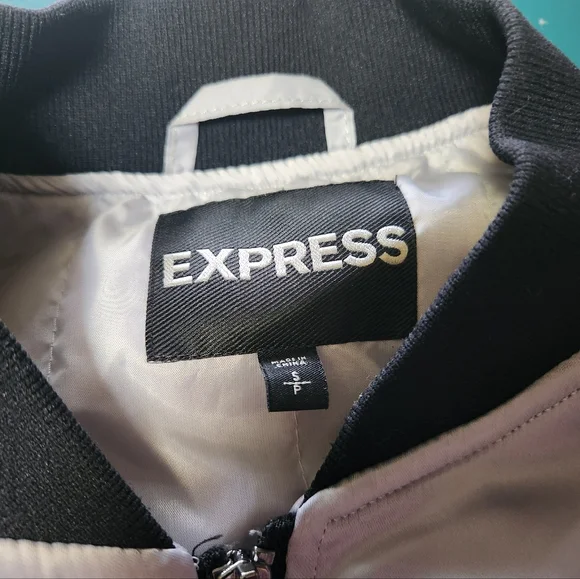 Jacket - Picture 3 of 3